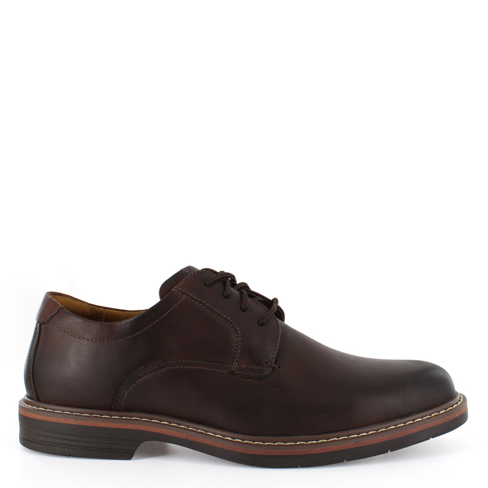 Casual 13369-215